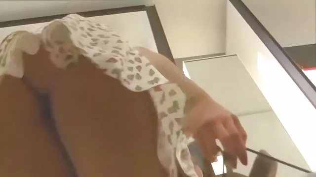 الإباحية بدون تسجيل الشمبانيا أطول زب عربي