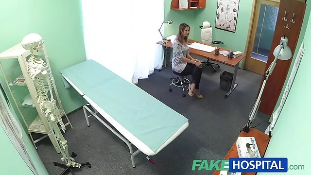 الإباحية بدون تسجيل نادية أحضر اكبر زب عربي ،